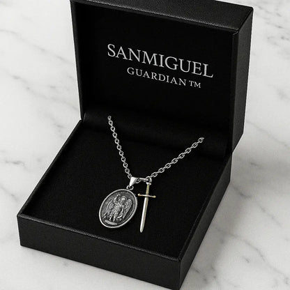 Collar San Miguel Arcángel en Acero 316L + Grabado de Lujo + Estuche Exclusivo